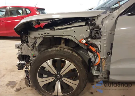 2024 Volvo Xc60 Recharge Plug-In Hybrid T8 Plus Dark Theme из США, поврежденный, VIN YV4H60DL8R1831532